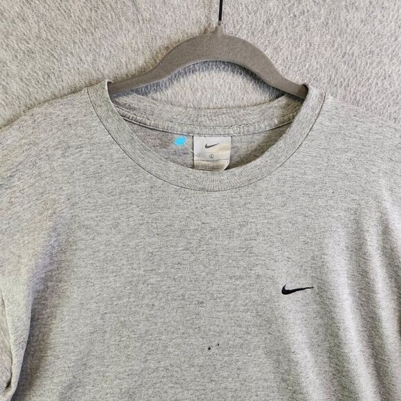 Nike Shirt Mens L Gray Vintage Y2K Silver Tag Left Swoosh Crewneck Tee Vtg - Picture 2 of 12